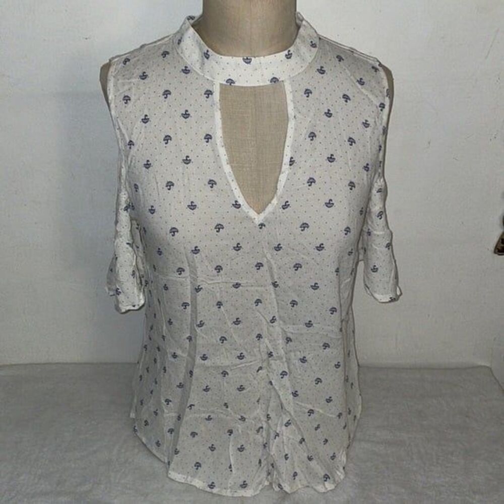 E & M open shoulder short ruffle sleeve & front and back peek-a-boo keyhole NWOT